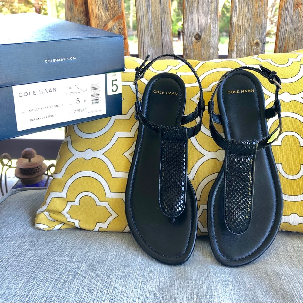 Cole Haan Molly Thong Sandal Size 5 Black Snake